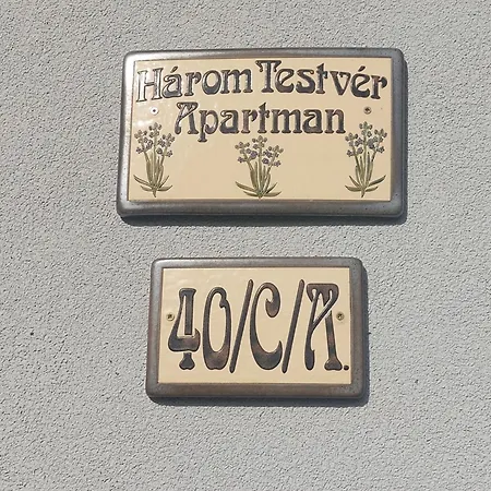 Három Testvér * Siófok